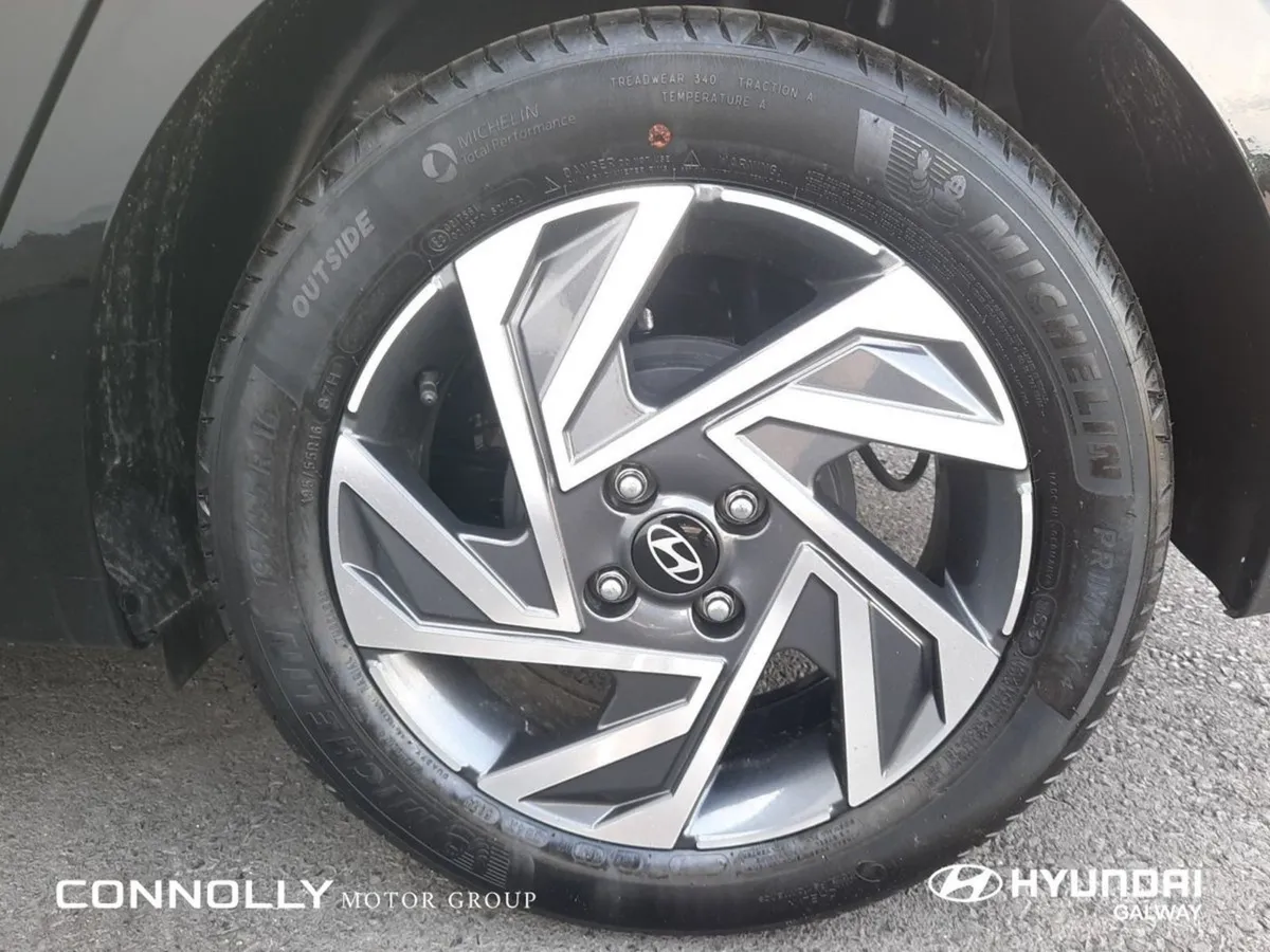 Hyundai i20 Sale Deluxe Plus - Image 4