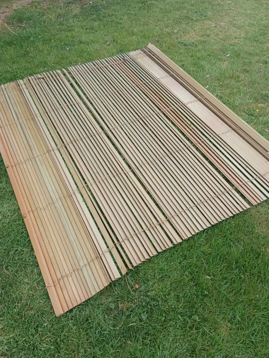 2 timber blinds 5 ft 4./5ft 6.2 blinds - Image 1