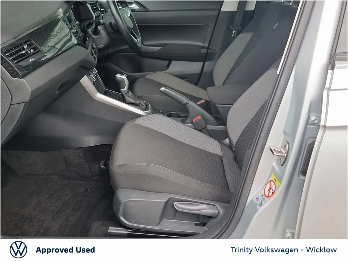 Volkswagen Polo Life DSG Auto 1.0 TSI 95hp Stunni - Image 4