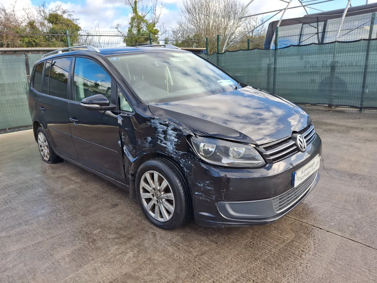 2012 Volkswagen Touran 1.6 TDI 7 seater - Image 4