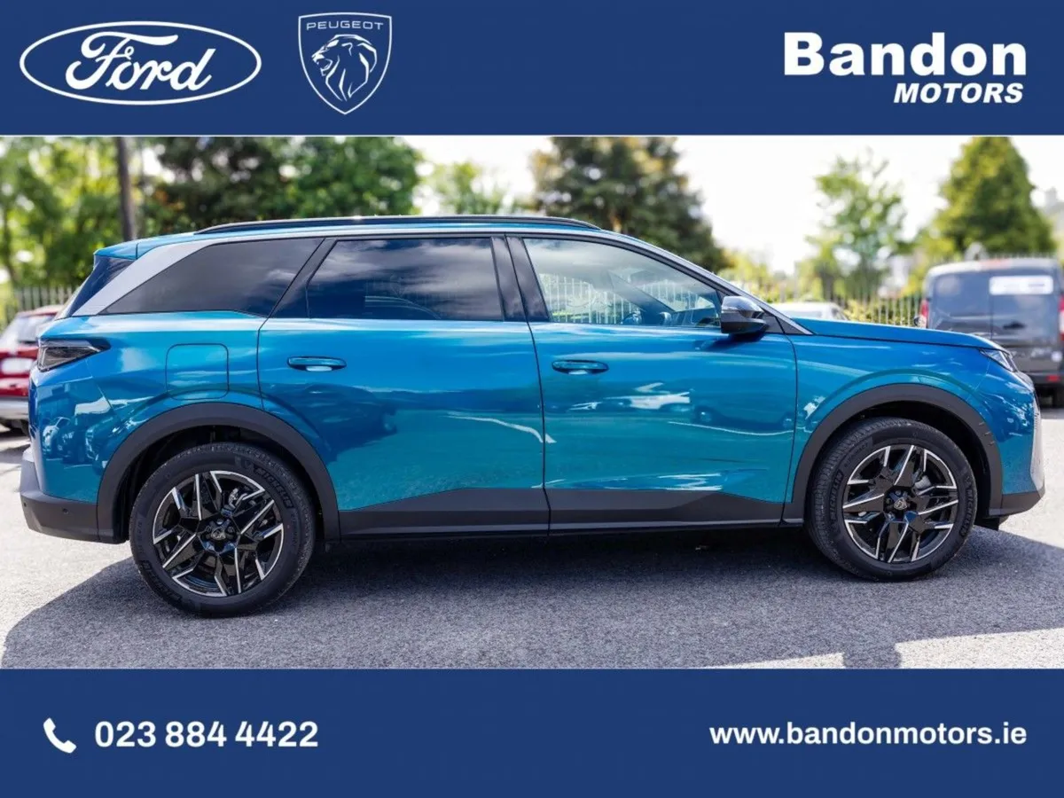 Peugeot 5008 2025 Peugeot 5008 1.2 Hybrid 136bhp - Image 3