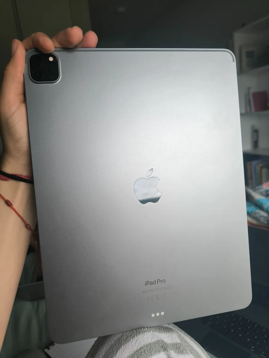 Brand New iPad Pro 12.9" (6th Gen, 128GB) + Apple - Image 3