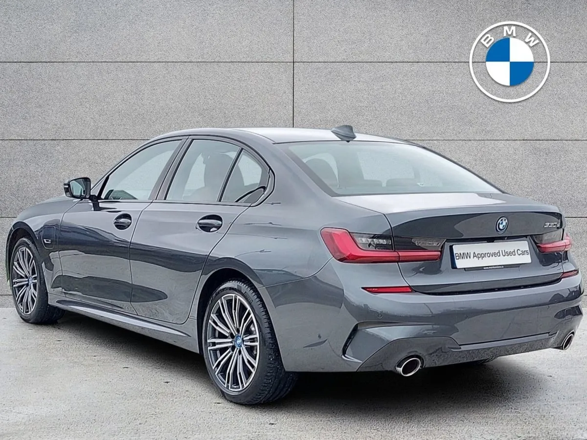 BMW 3 Series 330e M Sport Saloon - Image 3