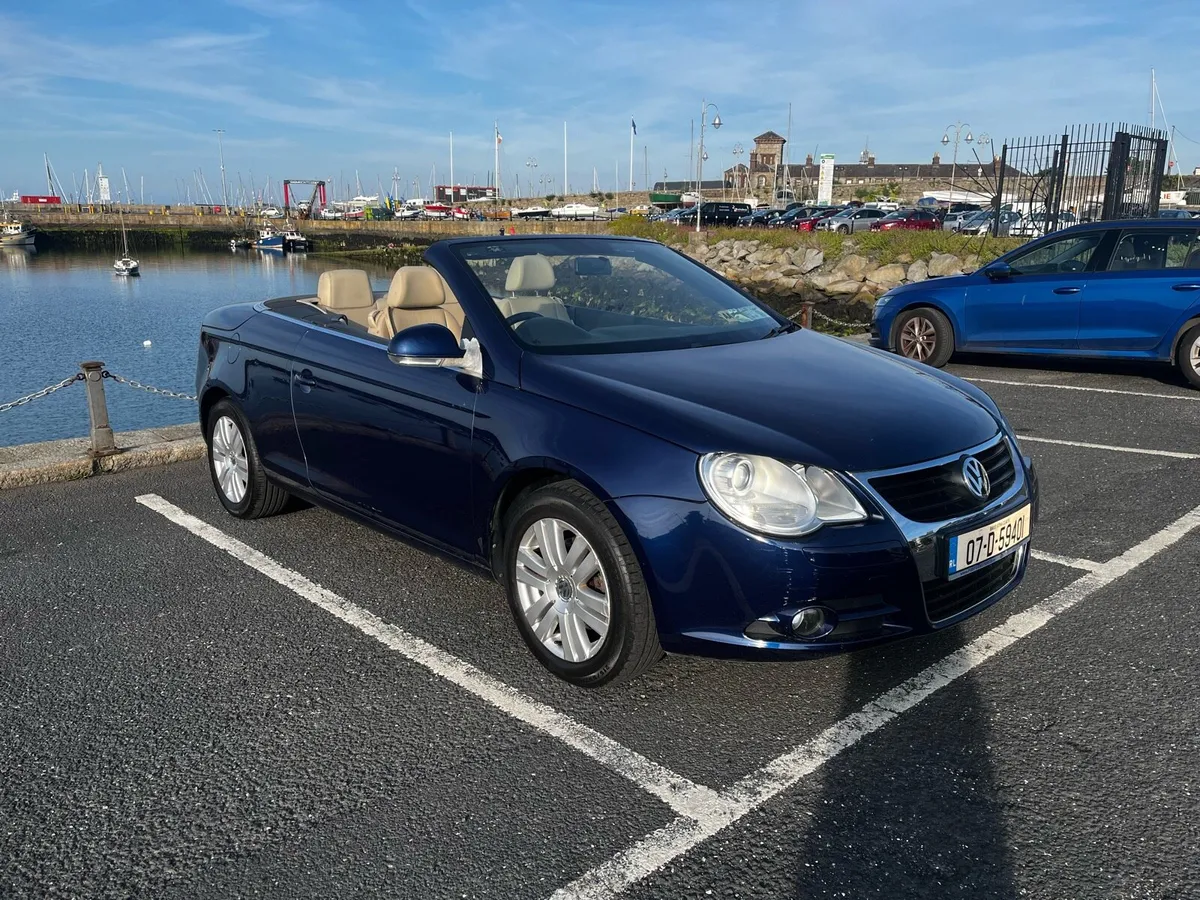 VW Eos Concertible - Image 1