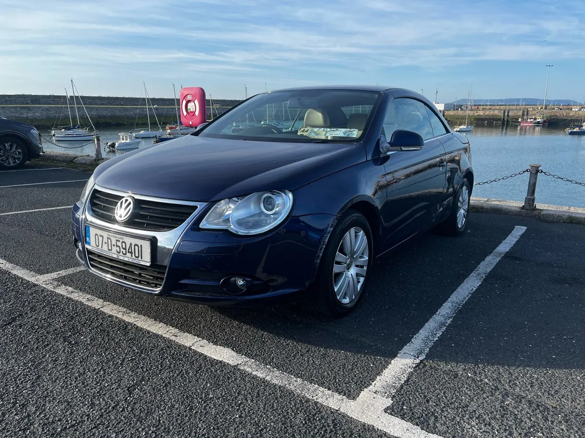 VW Eos Concertible - Image 4