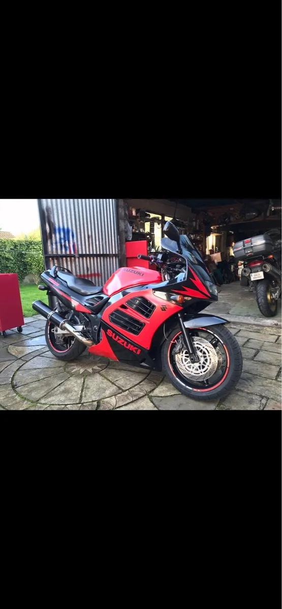 Suzuki Rf900r - Image 2