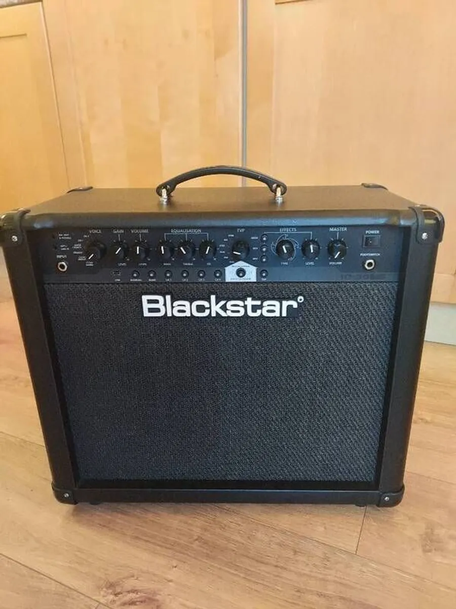 Last Chance this week! Blackstar ID:30TVP (True Valve Amp Power) Combo Amplifier with multifunctional effects pedal board. - Image 3