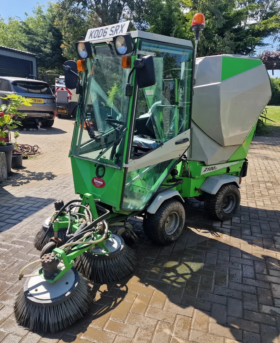 Egholm diesel road sweeper roadsweeper no vat - Image 1