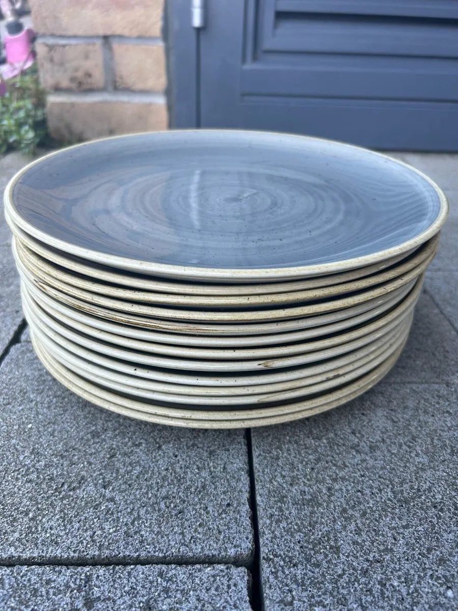 13 Churchill Dinner plates - Image 2