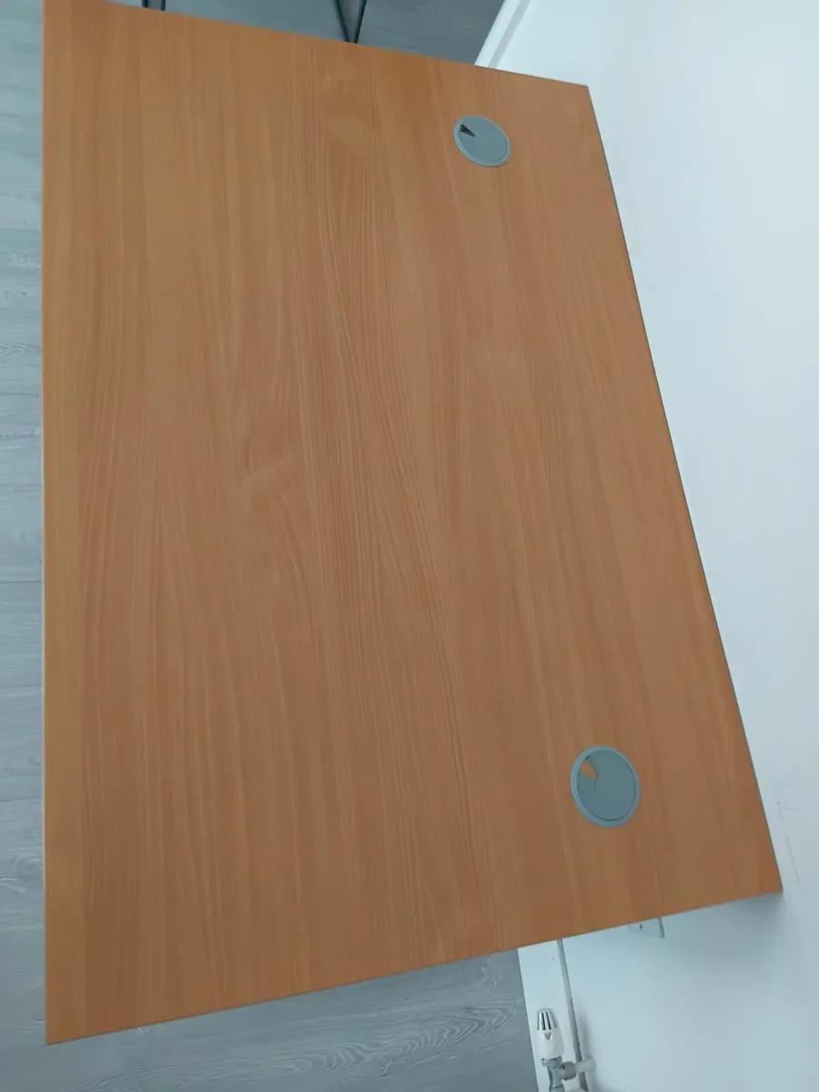 Office desk - Image 4