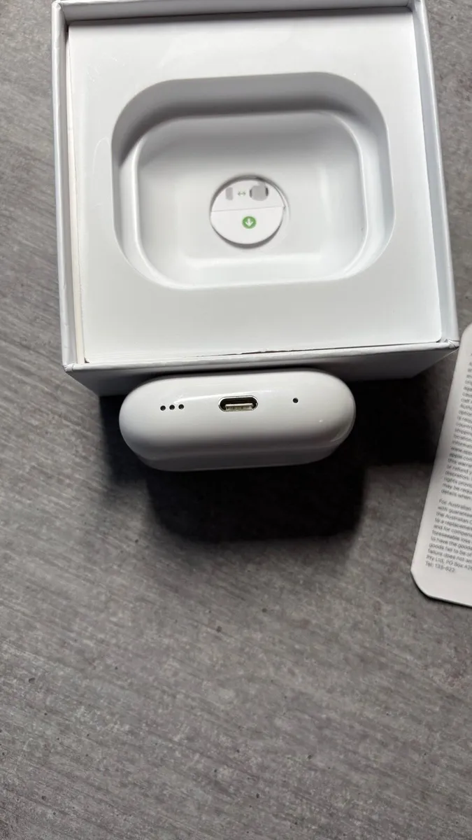 AirPod pro 2 - Image 4