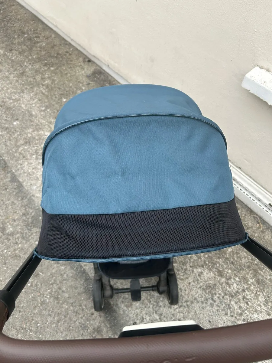 Joolz Aer plus stroller & footmuff - Image 4