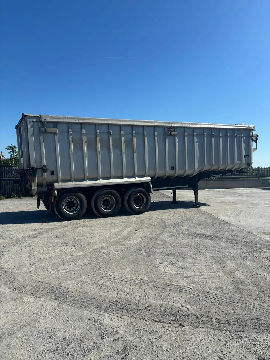 Bulk Alloy Tipping Trailer - Image 2