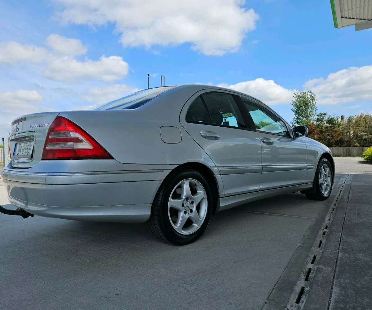 Mercedes-Benz C200 Automatic Nct+Tax - Image 4