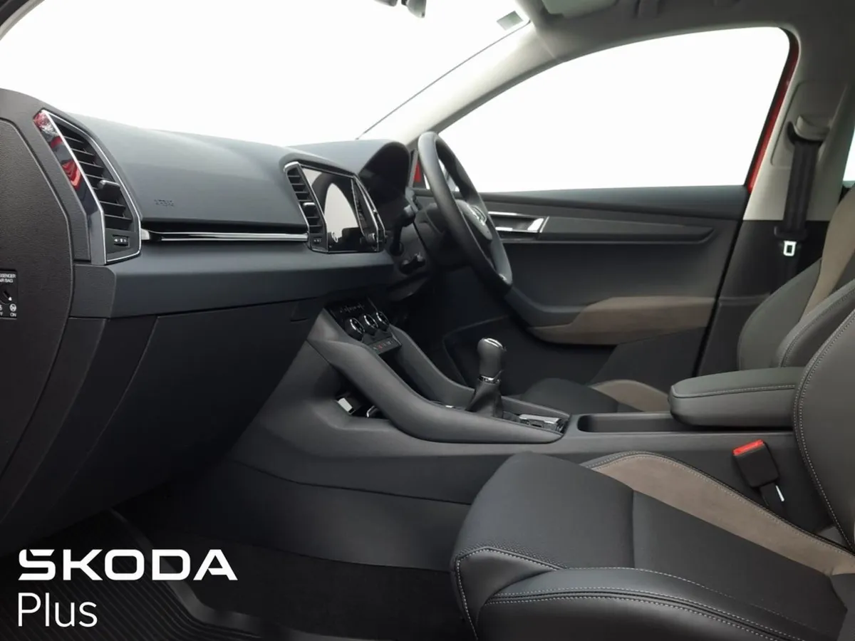 Skoda Karoq  electric Boot upgraded Leather selec - Image 3