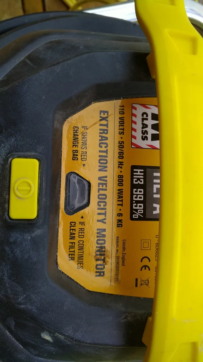 Hepa vacuum cleaner 120 V - Image 2