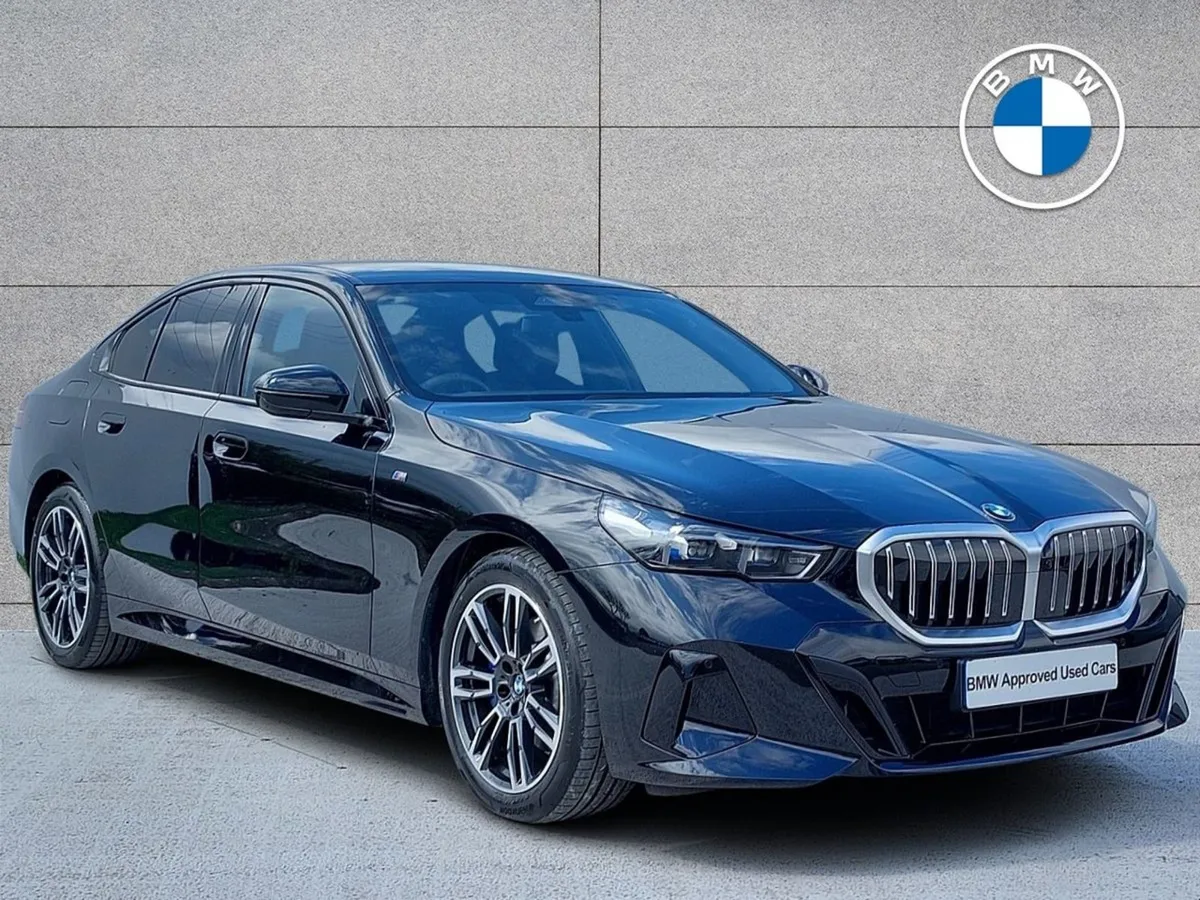 BMW 5 Series 520i M Sport - Image 1