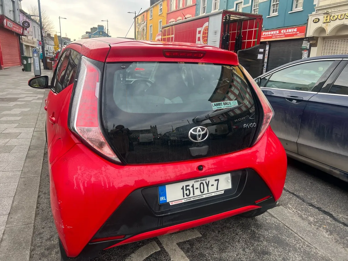 Toyota Aygo 2015 - Image 2