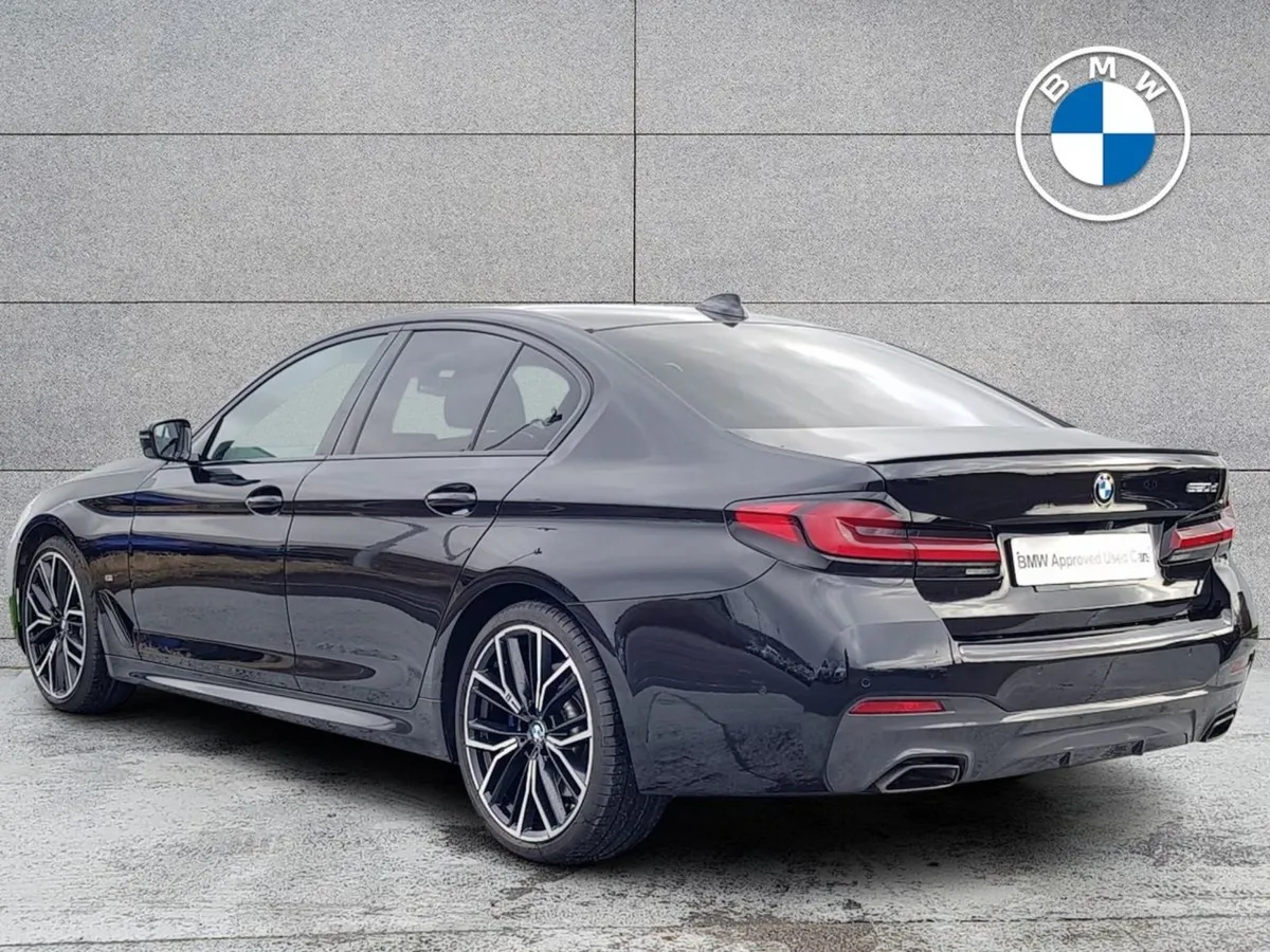 BMW 5 Series 520d M Sport Saloon LCI - Image 3