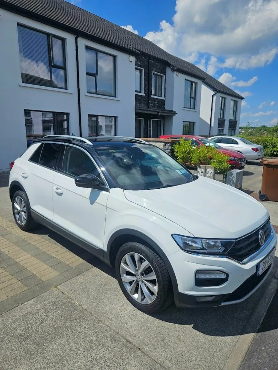 Volkswagen T-Roc 2020 - Image 1