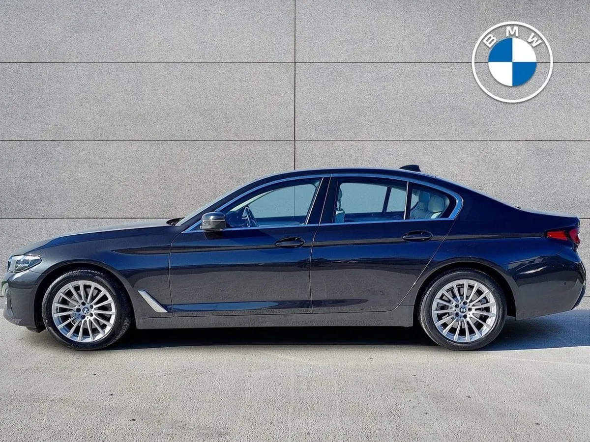 BMW 5 Series 520d SE Saloon LCI - Image 4