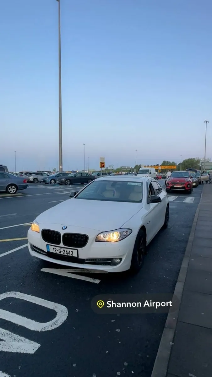 BMW 5-Series 2012 - Image 2