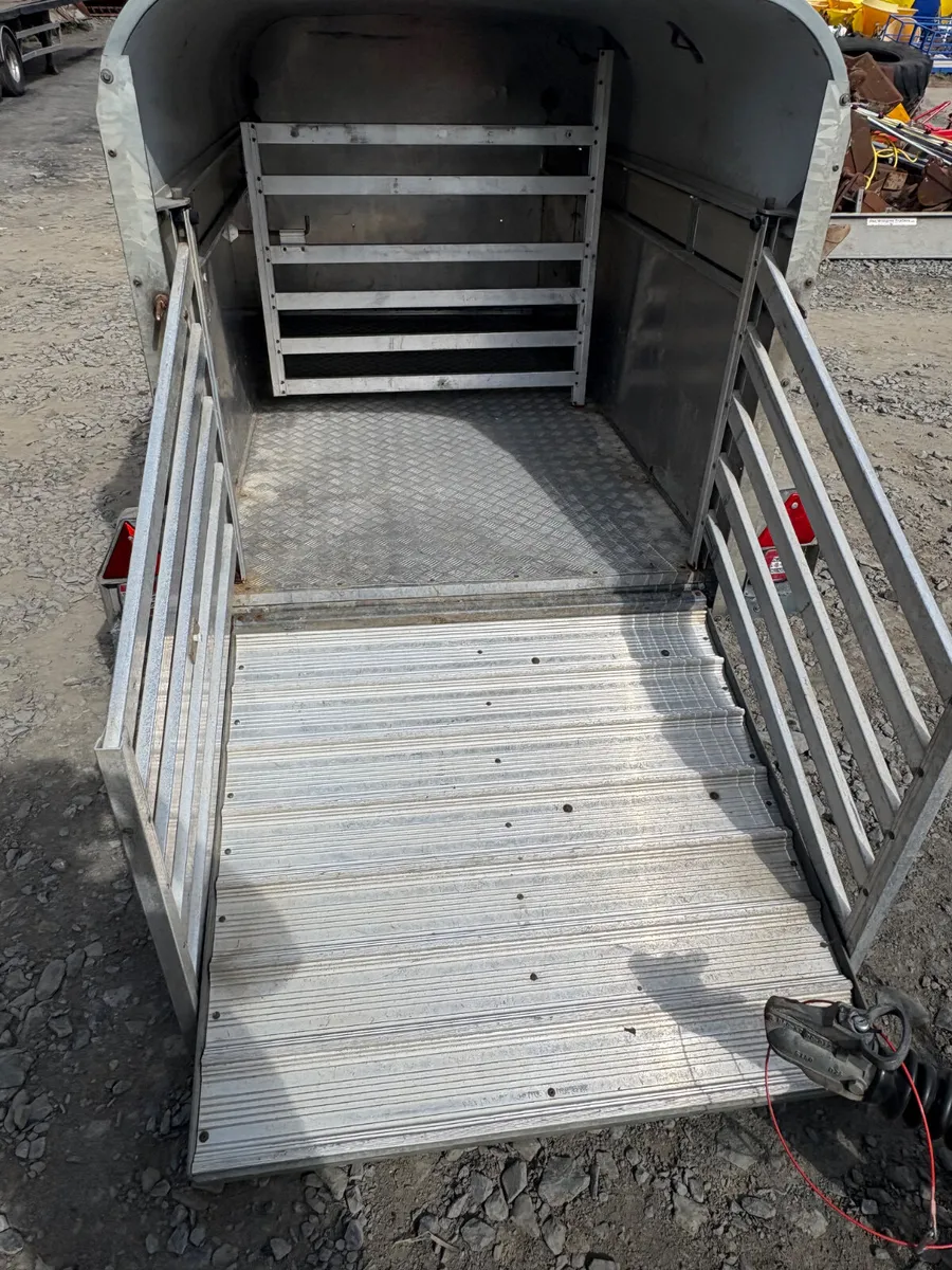 Ifor Williams 8ft calf trailer - Image 2