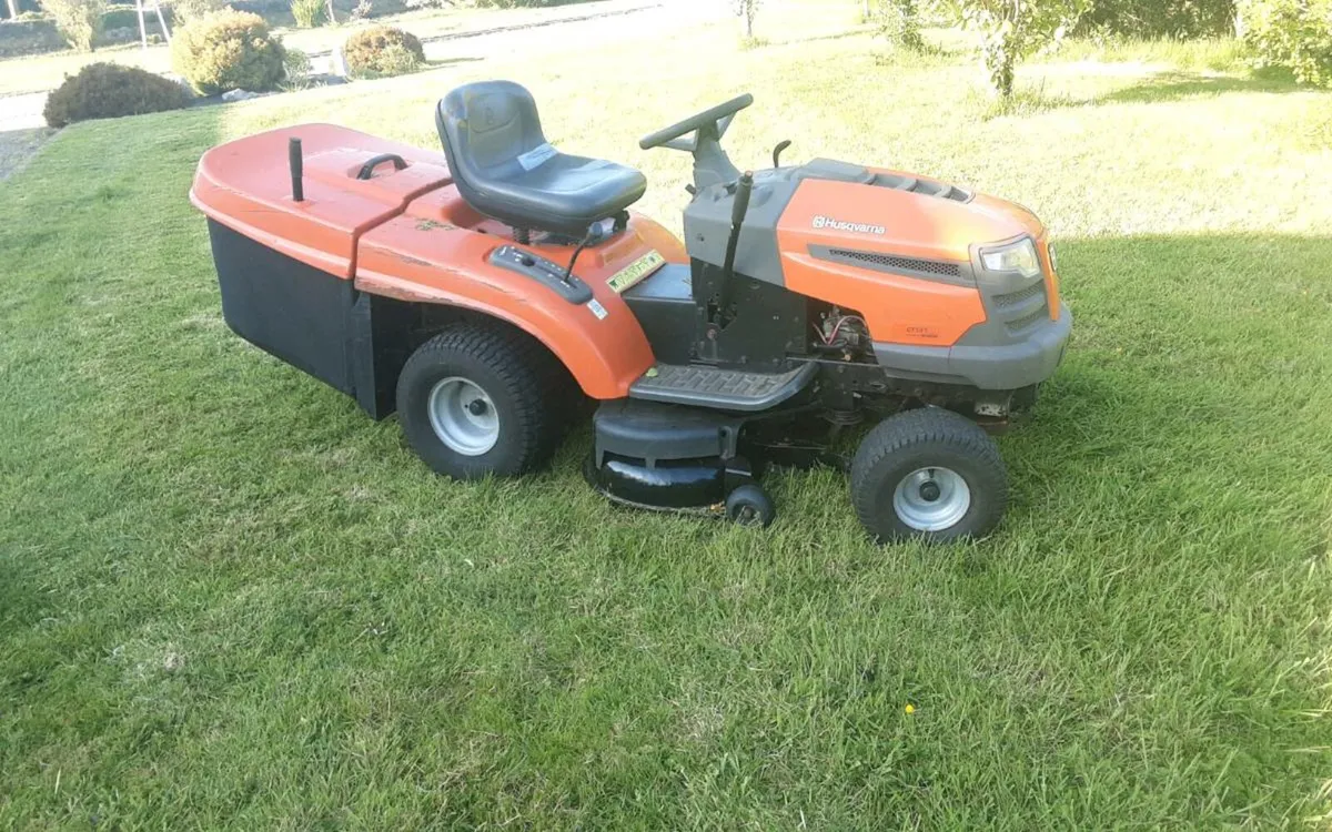 Husqvarna  40 inch  cut - Image 1
