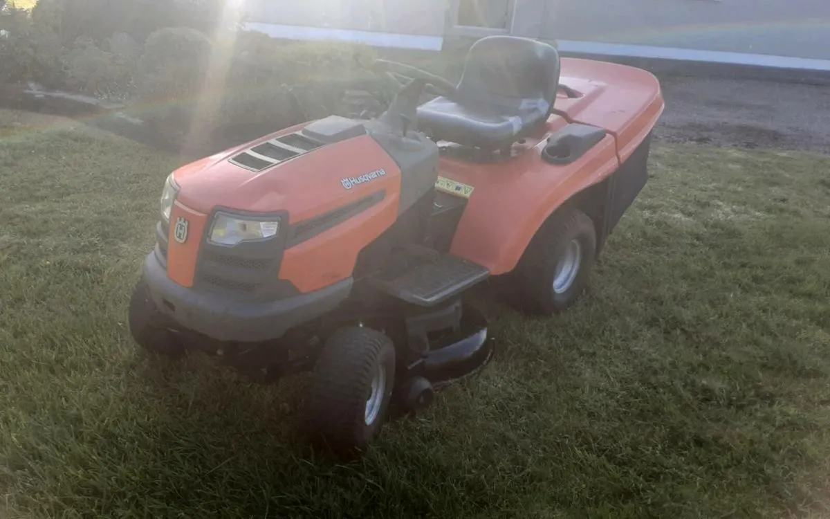 Husqvarna  40 inch  cut - Image 2