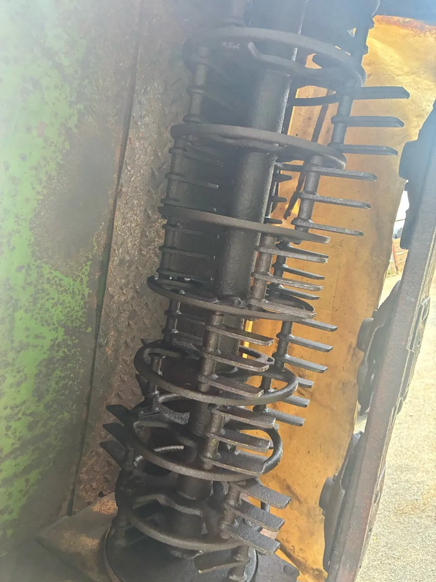 Krone 8ft Disc mower - Image 3