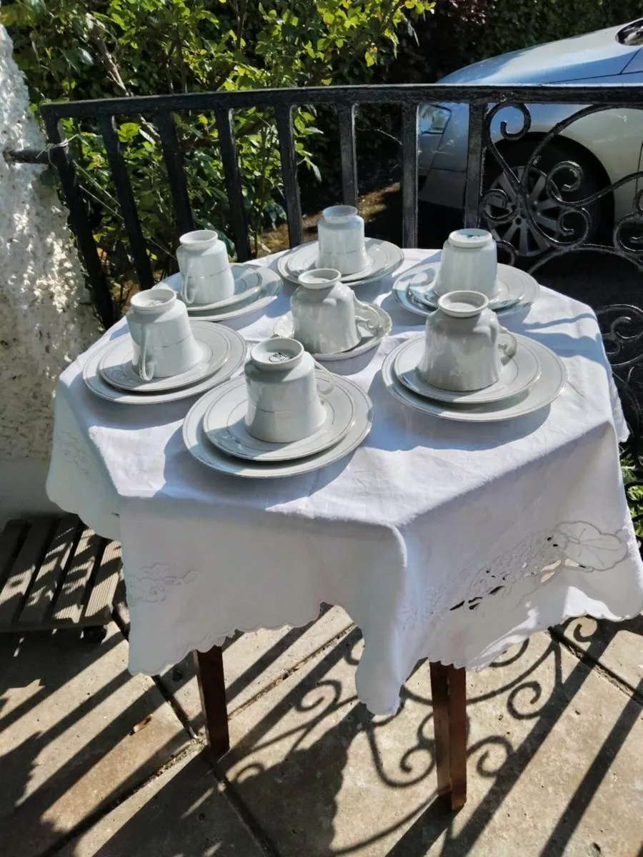 Tea Set - Image 1