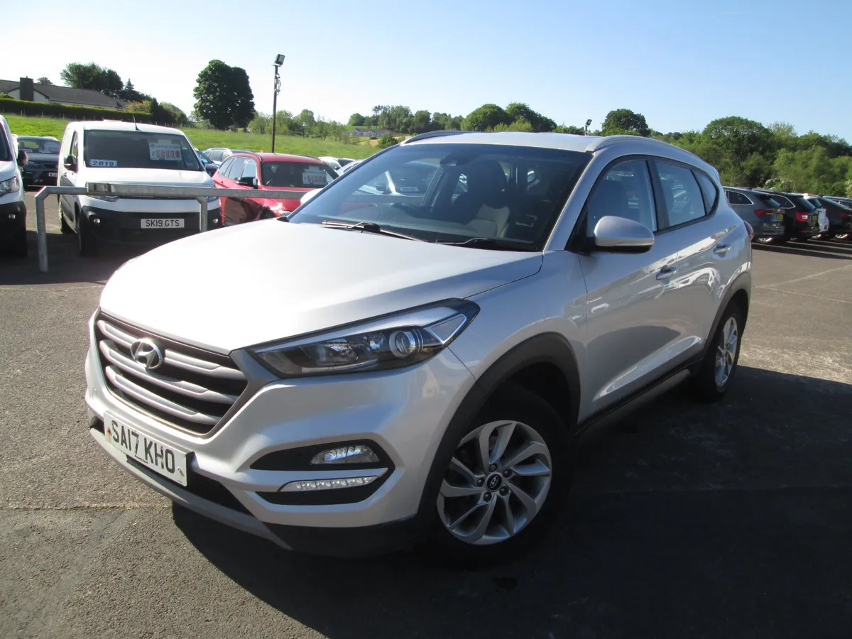 2017  HYUNDAI  TUCSON 1.7  CRDI  SE  NAV  5DR - Image 2