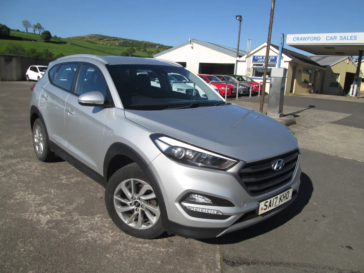 2017  HYUNDAI  TUCSON 1.7  CRDI  SE  NAV  5DR - Image 1