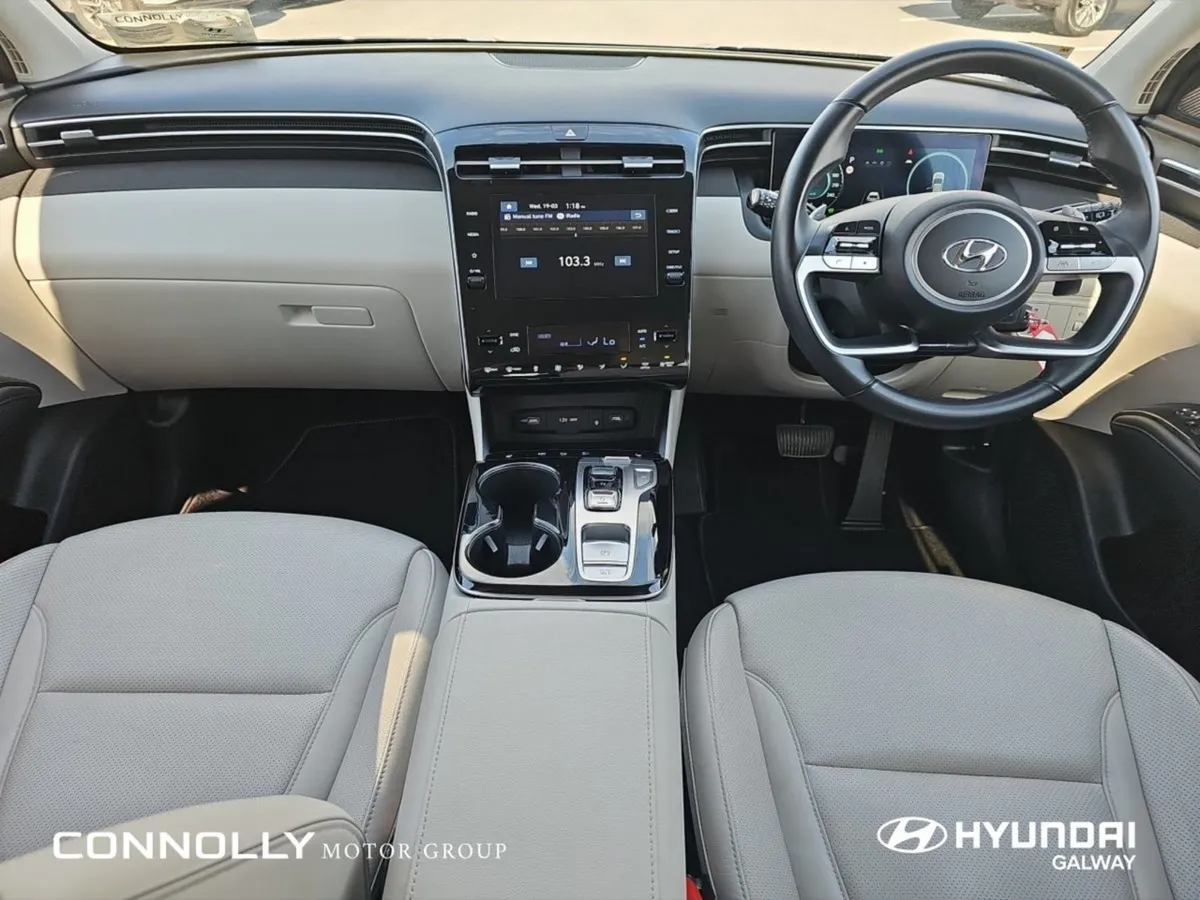 Hyundai Tucson Sale Executive 1.6 HEV Auto - Image 4