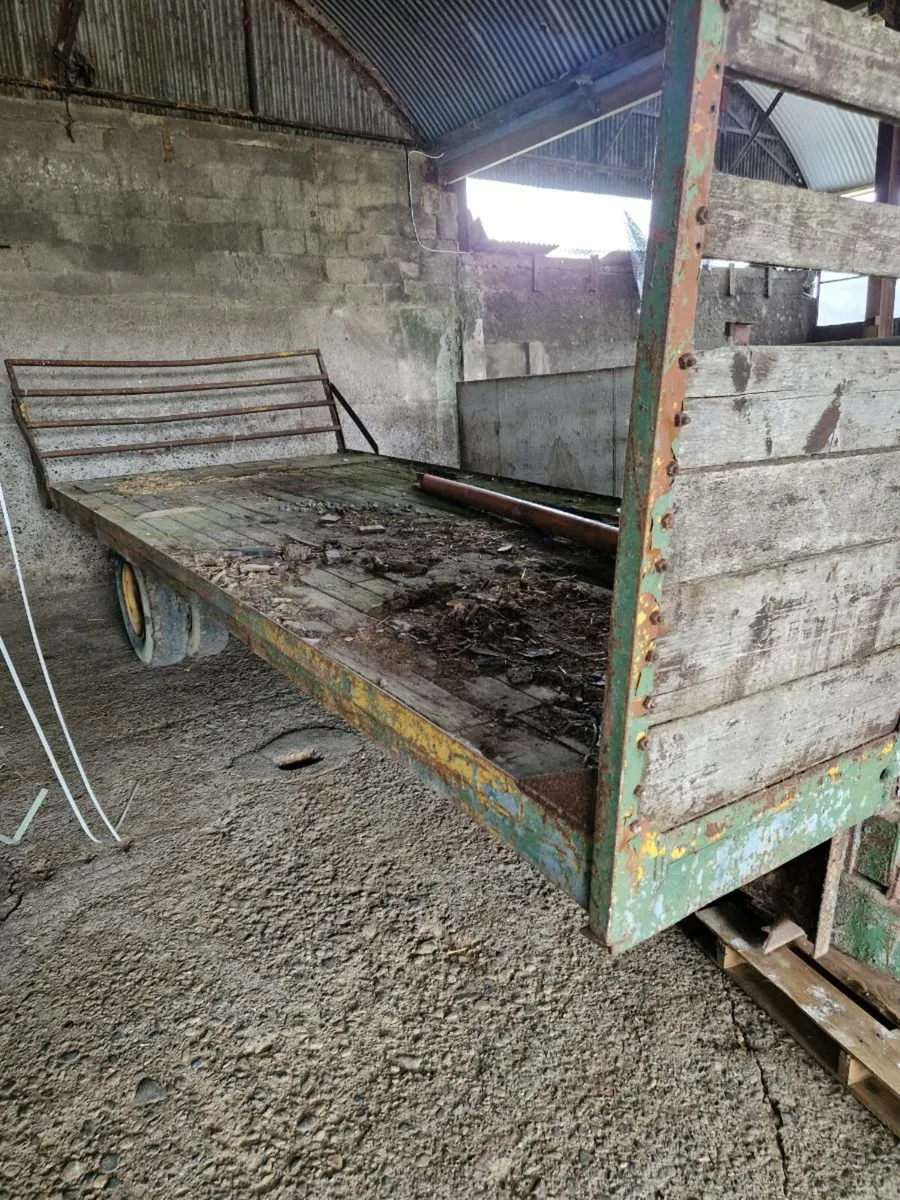 18 foot bale trailer - Image 2