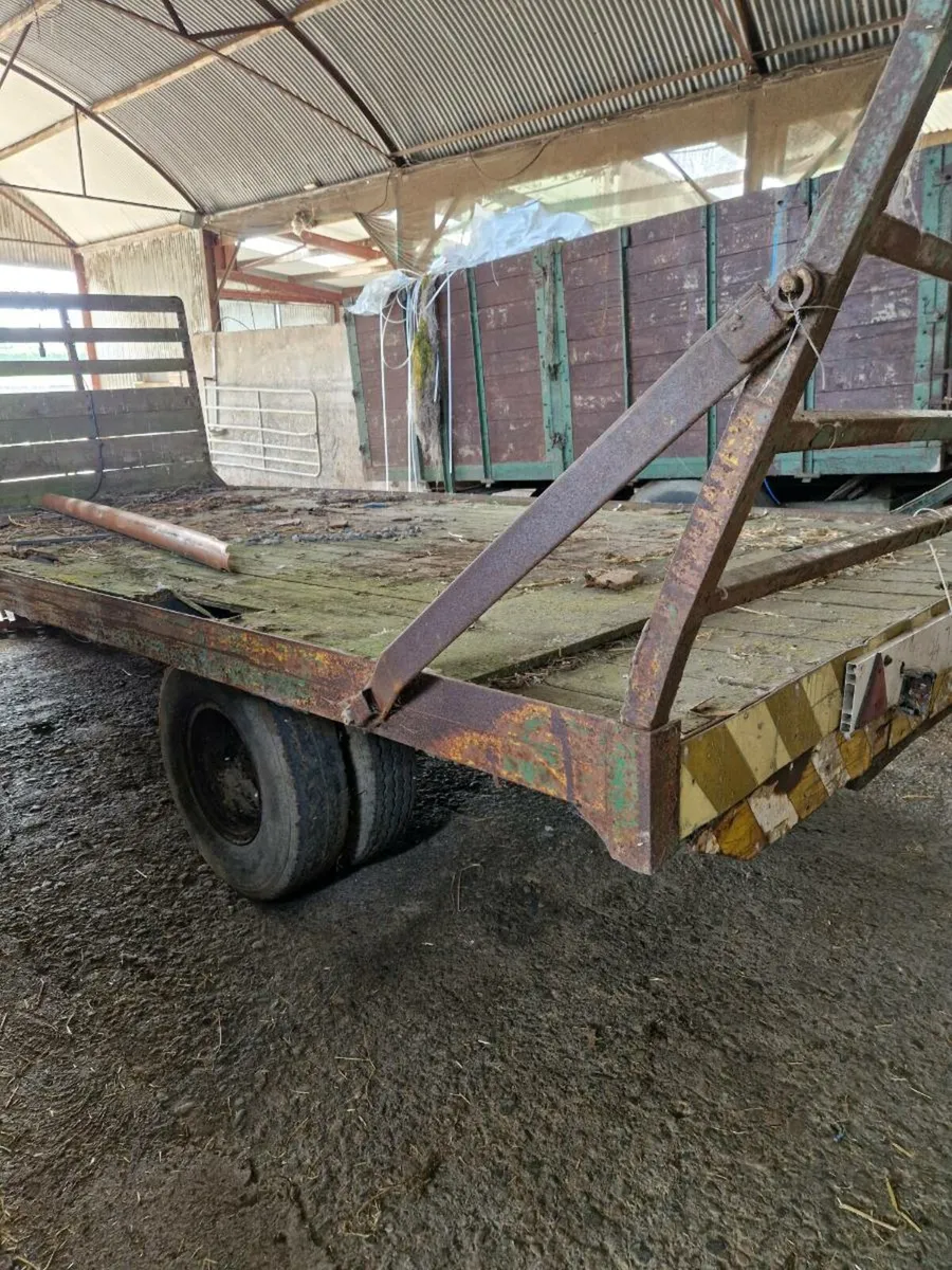 18 foot bale trailer - Image 3