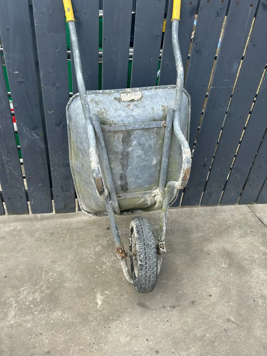Wheelbarrow - Image 3