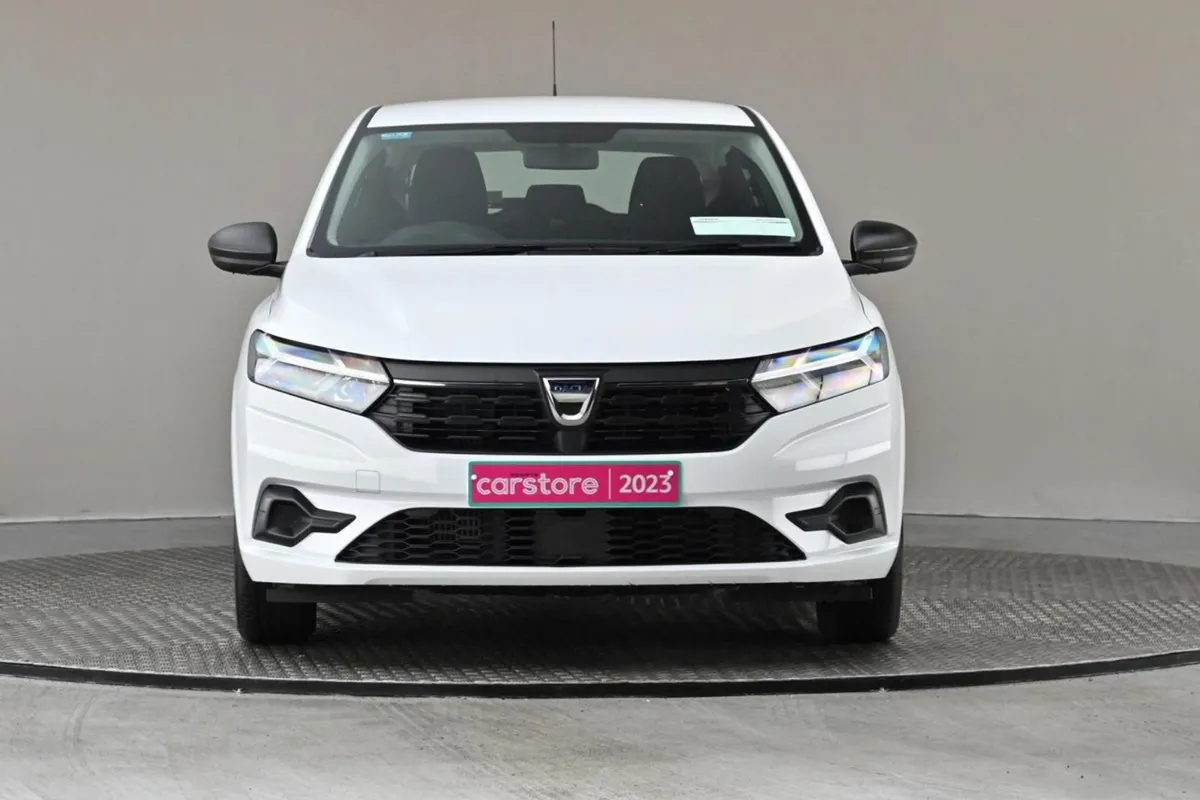 Dacia Sandero 1.0 TCe 90bhp 6spd Essential  media - Image 2
