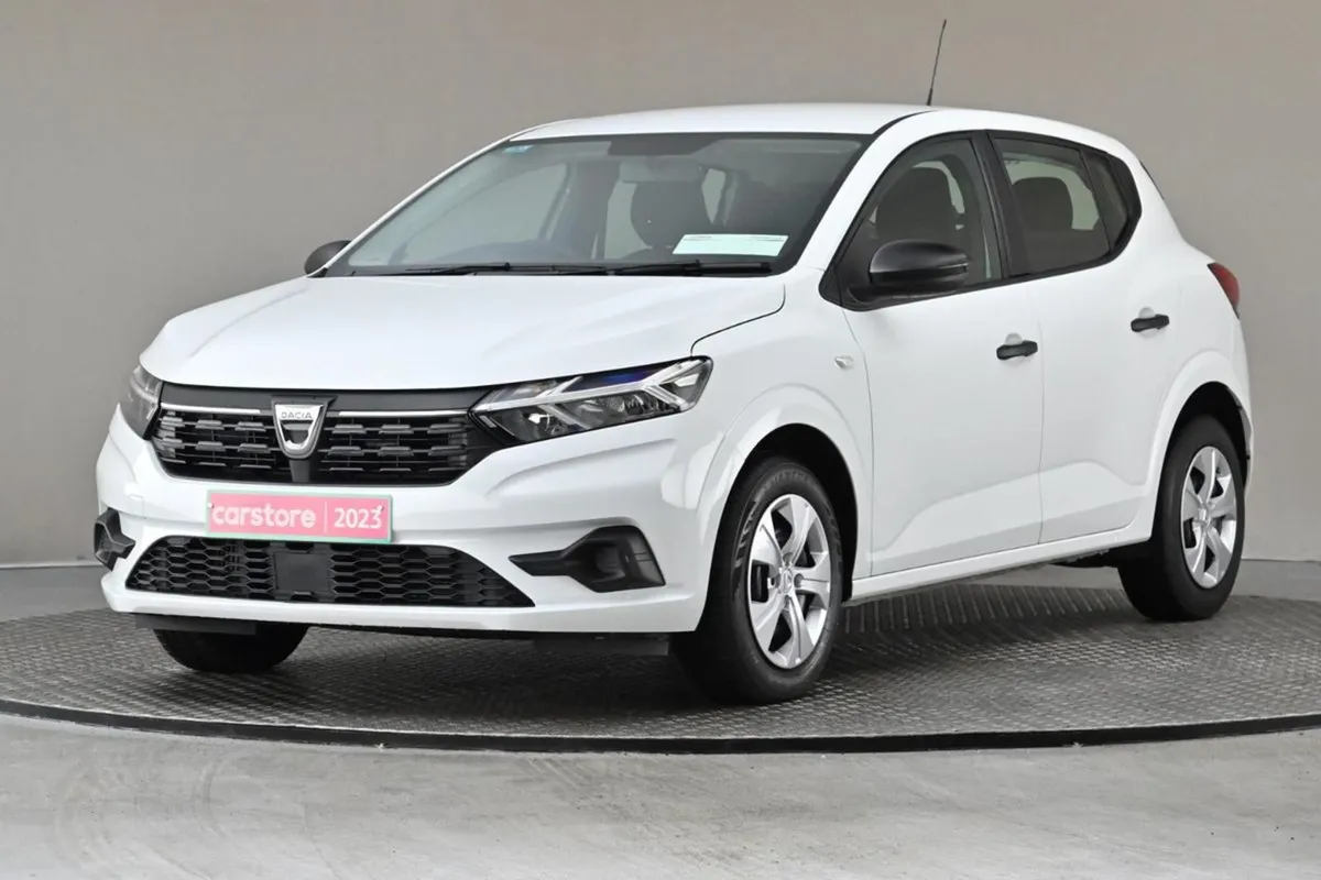 Dacia Sandero 1.0 TCe 90bhp 6spd Essential  media - Image 3