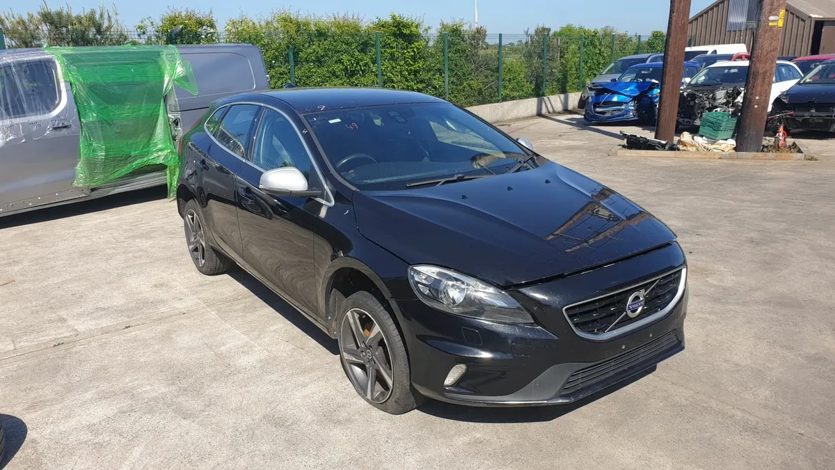 *For parts* Volvo V40 R, 2.0 dsl 6 speed (2016) - Image 1