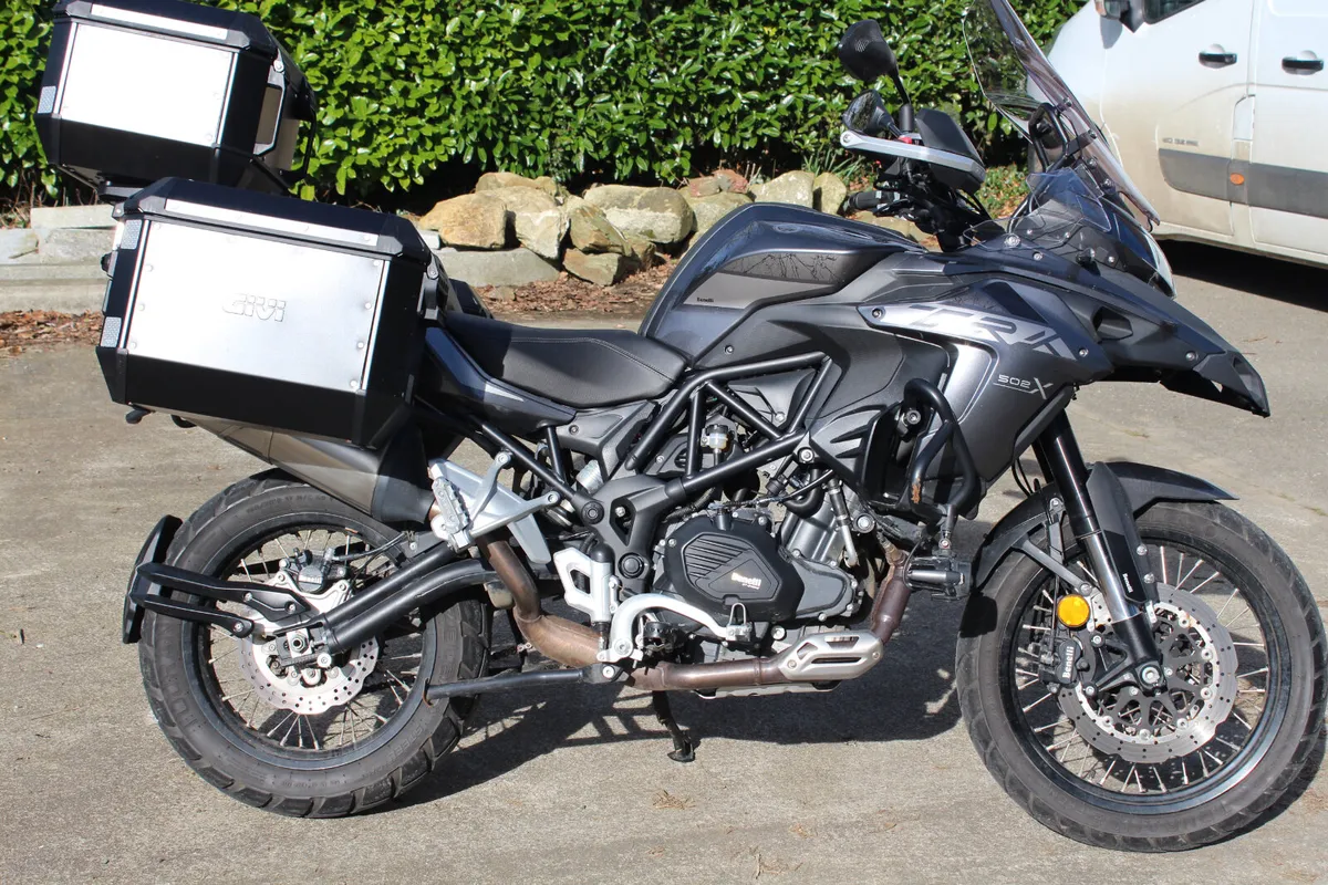 2022 Benelli 502X - Image 1