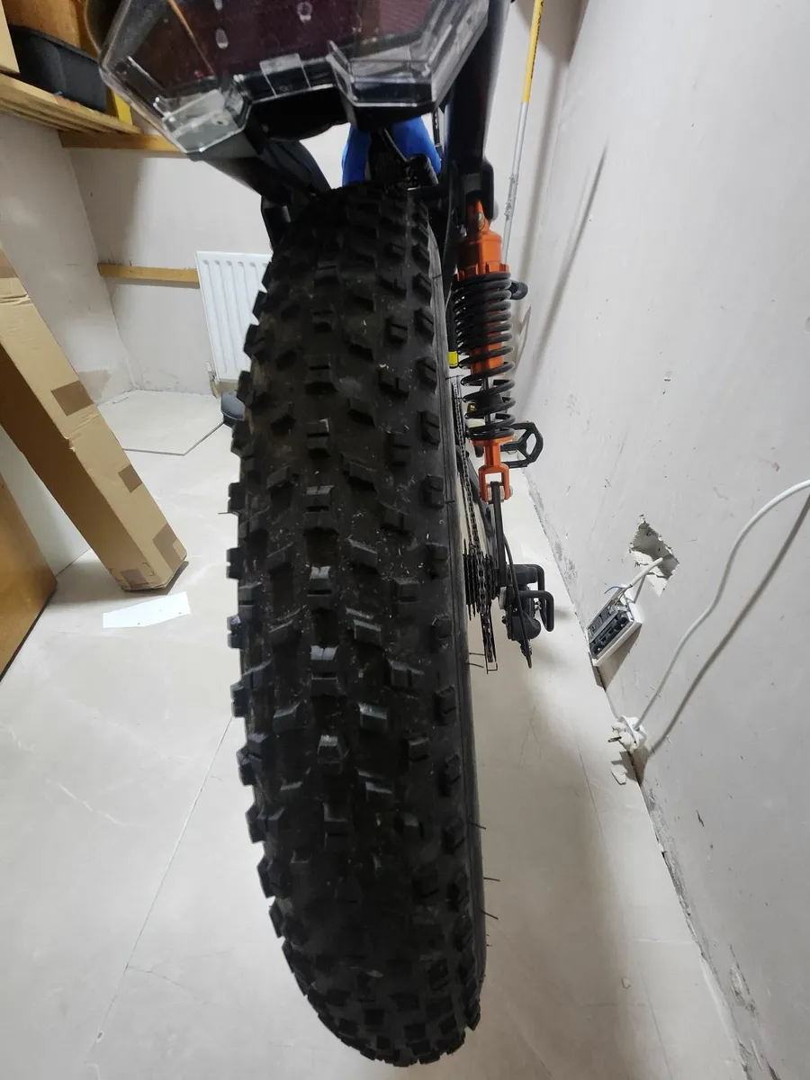 ENGWE X26 Dual Battery Electric Bike - Image 4