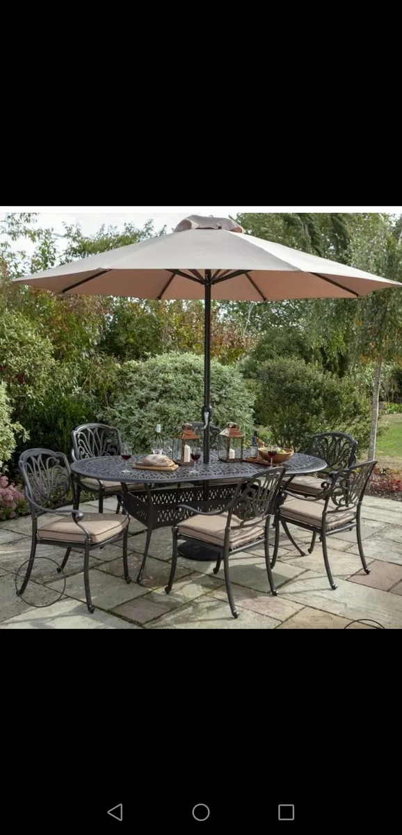 Brand New Hartman Bronze Cast Aluminium  6 Seater - Image 1