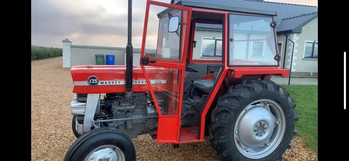 Massey Ferguson 135 - Image 1