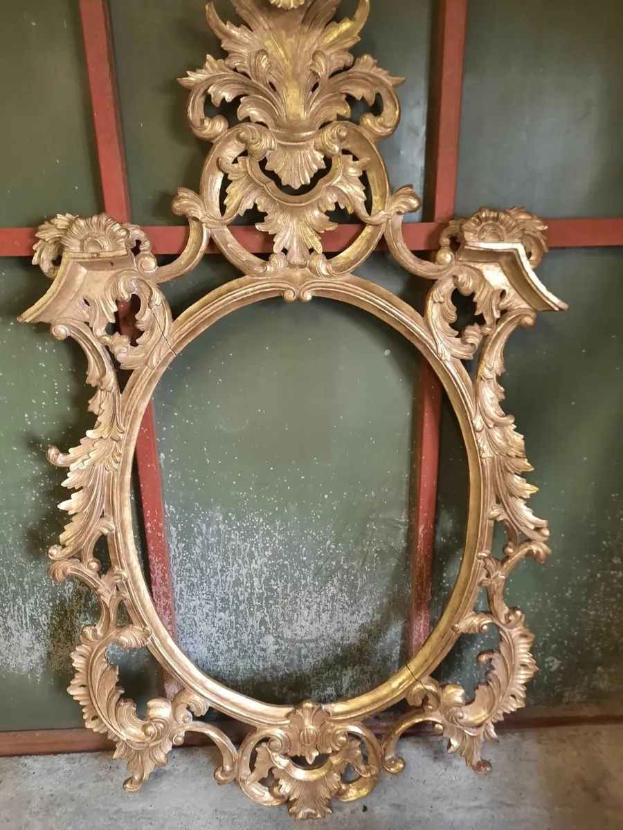 Large frame - Image 1