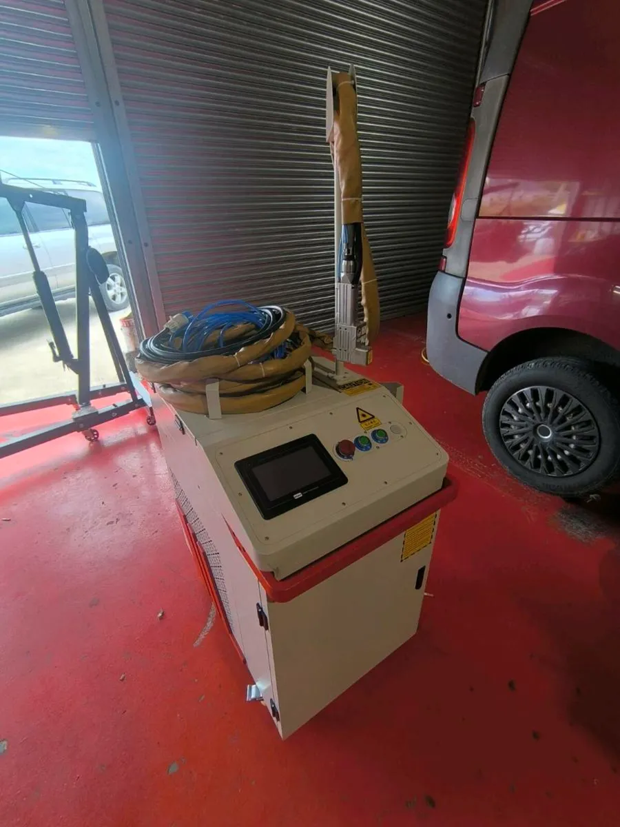 1000w TipTop Laser Cleaning Machine. - Image 1