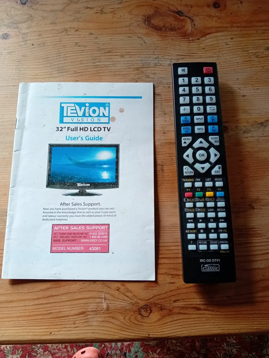 32" TV - Image 2