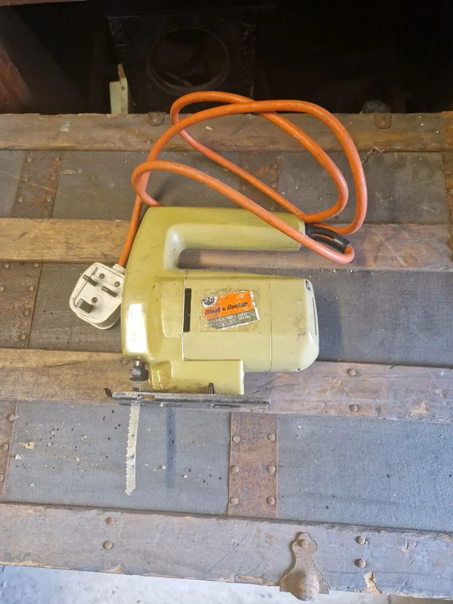 Vintage Black and Decker Saw