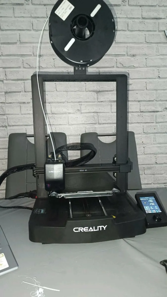 3d printer 3 v3 se with accessories - Image 1