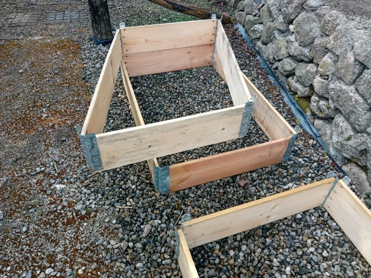 Planting boxes x12 - Image 3